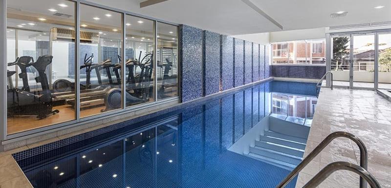 Апартаменты Cityviews @ Glenelg * Pool/Beach * Free Parking * Экстерьер фото