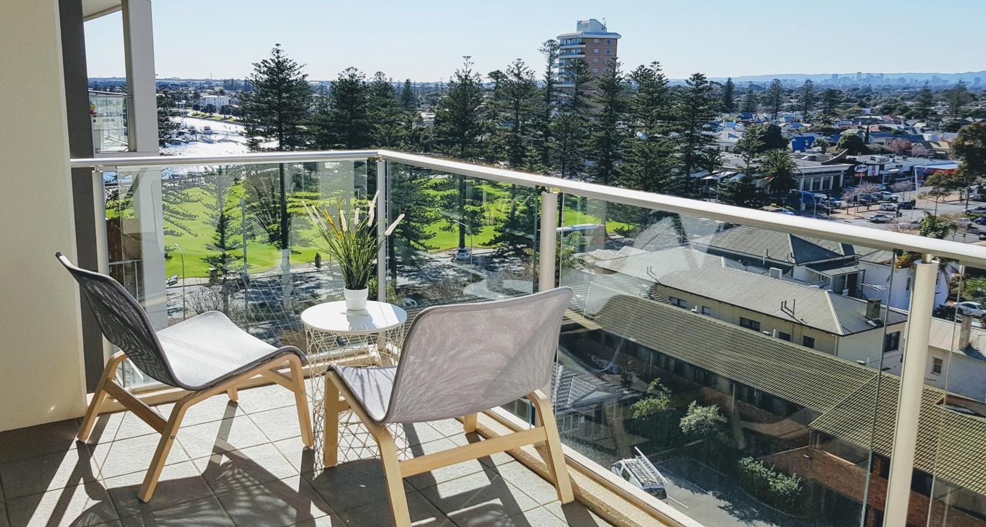 Апартаменты Cityviews @ Glenelg * Pool/Beach * Free Parking * Экстерьер фото